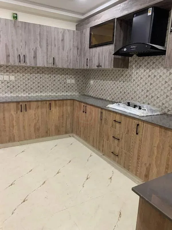 4-Bedroom Apartment on 1st Floor in Askari Heights 5 for Sale