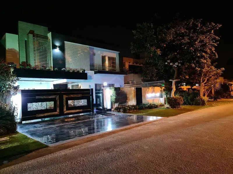 One Kanal Modern Designer Bungalow For Sale in DHA Phase 5, Lahore