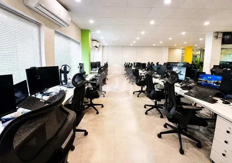 Furnished Office Space of 2750 SQFT in Blue Area
