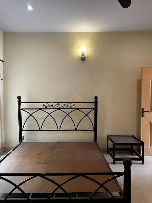 7 Marla Elegant Home Available in Cavalry Ground Lahore