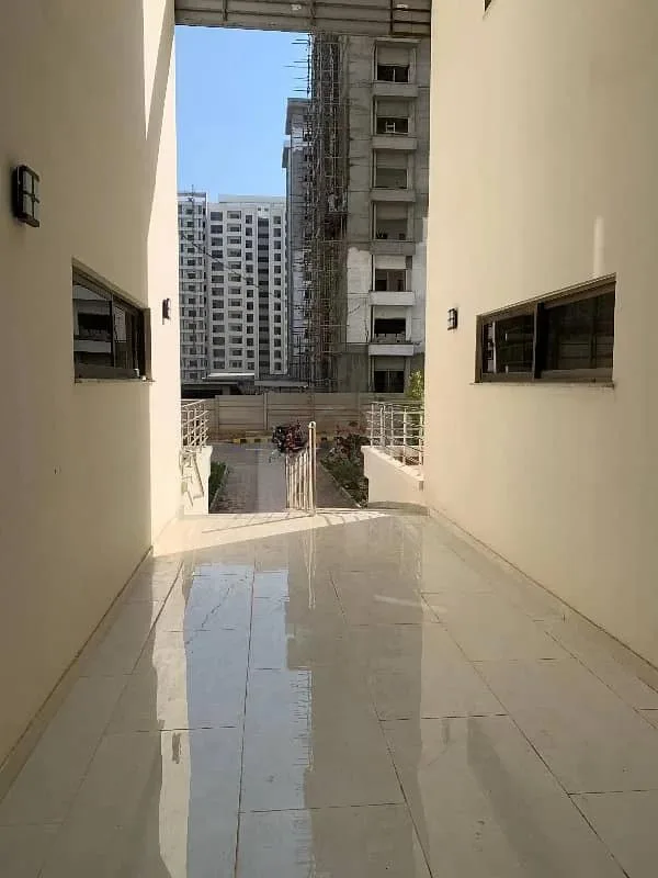 4-Bedroom Apartment on 1st Floor in Askari Heights 5 for Sale