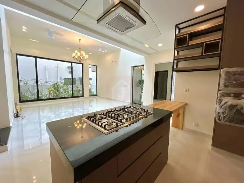 1 Kanal Contemporary Home Available in DHA Phase 2, Islamabad