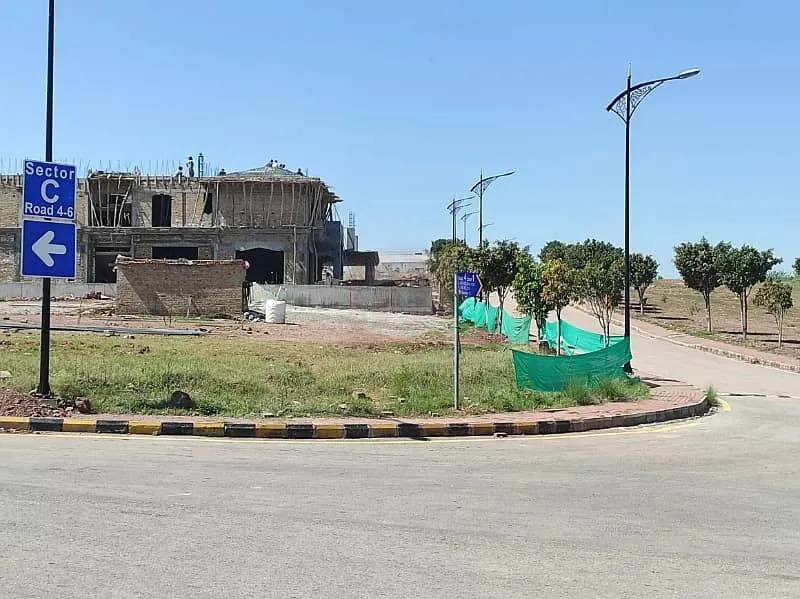 Premium 2 Kanal Plot Available in Bahria Enclave Islamabad, Road 6A