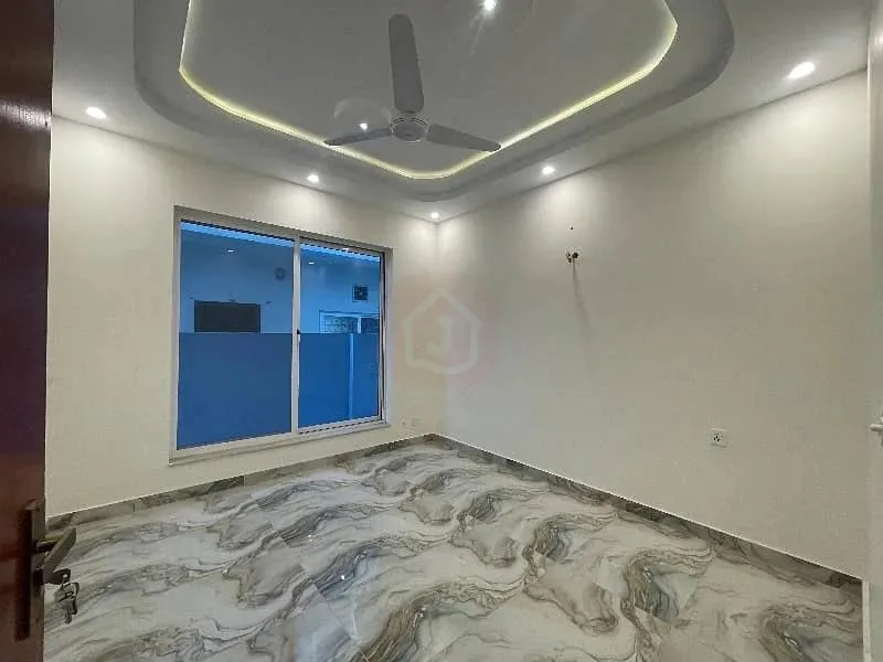 1 Kanal New Double Unit House in Prime Location, South Facing