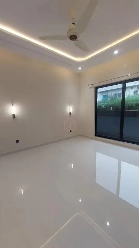 Stylish Home Available for Sale Close to Park