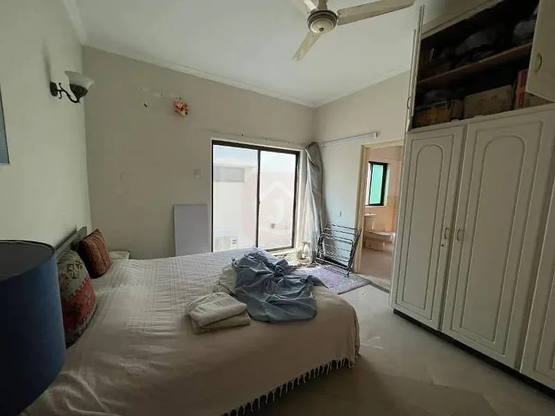 One Kanal Bungalow for Sale in DHA Lahore Near Park & Market
