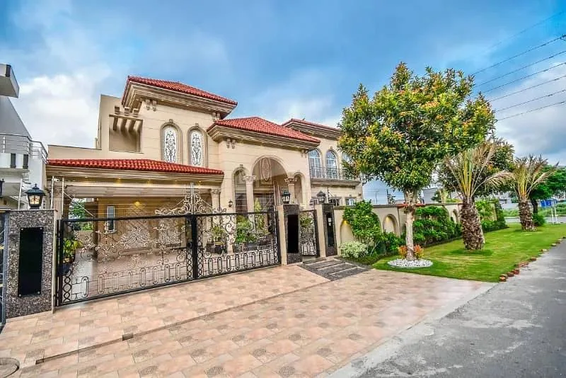 25 Marla Corner Spanish Bungalow with Full Basement for Sale in DHA Phase 8