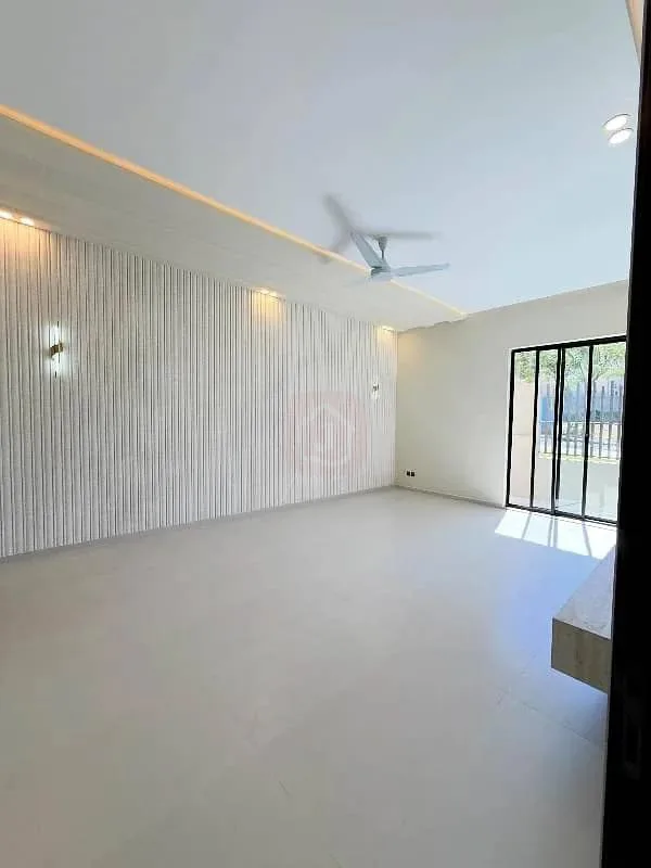 1 Kanal Beautifully Designed House Available For Sale In DHA I_R