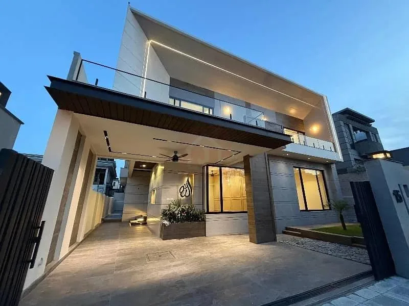 1-Kanal Designer Home Available in DHA Phase 2