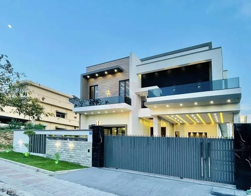 Elegant 1 Kanal House Available in DHA Defence Phase 2, Islamabad