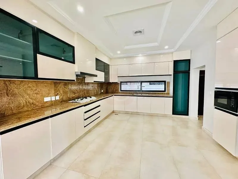 Newly Built 6 Bedroom House Available in DHA Phase 2