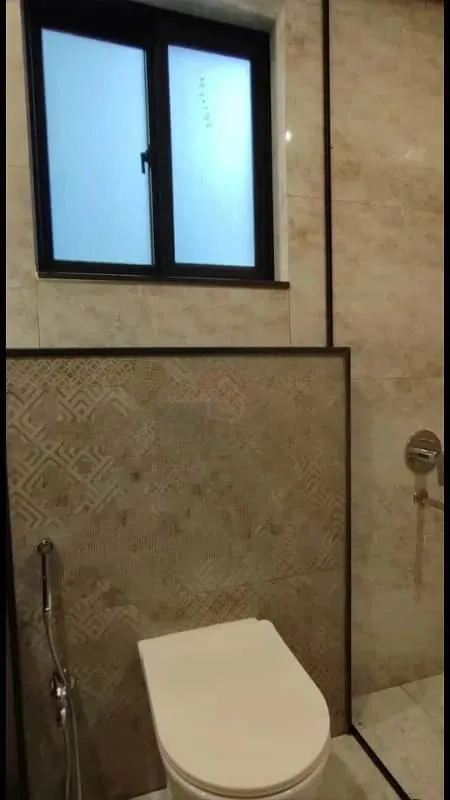 10 Marla House for Sale in Prime Location Close to Mosque, Park & Market