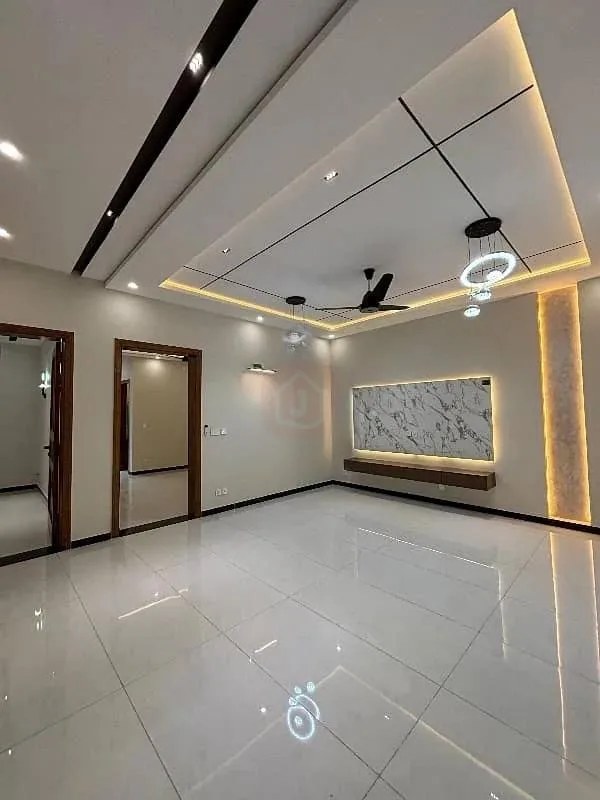 House for Sale on Main Double Road in Top City 1
