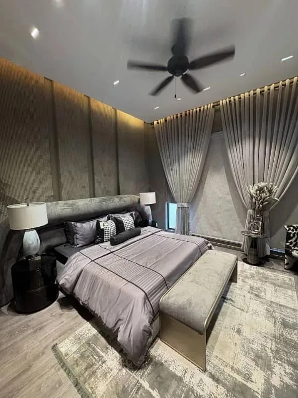 One Kanal Luxury Bungalow With Basement & Pool For Sale in DHA Lahore