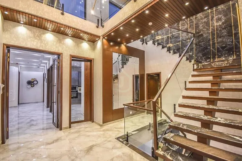 12 Marla Corner House with Full Basement in DHA Phase 7 for Sale