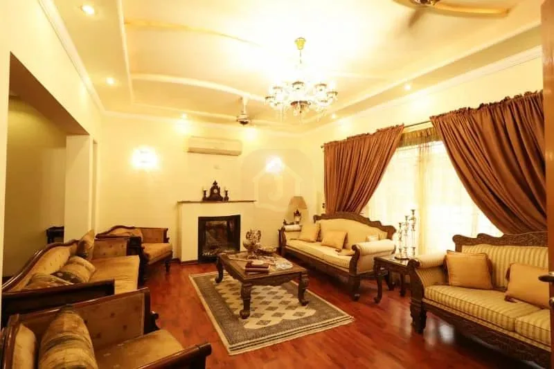 Slightly Used Modern Bungalow for Sale in DHA Lahore