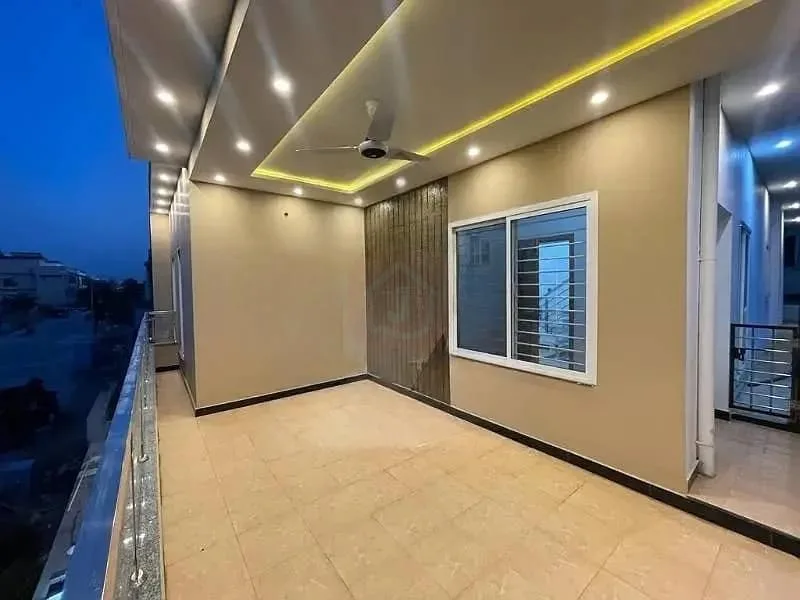 10 Marla House for Sale in Top City 1 - Block A