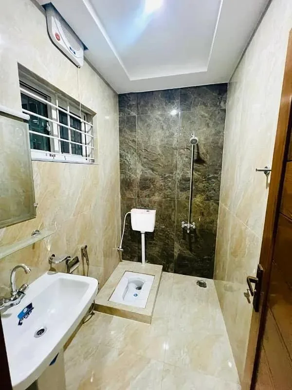 For Sale: 1 Kanal Single Storey House in Multi F-17 Islamabad