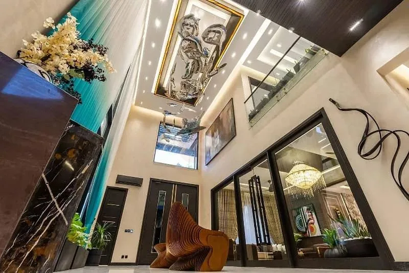 Stunning 2 Kanal Fully Furnished House for Sale