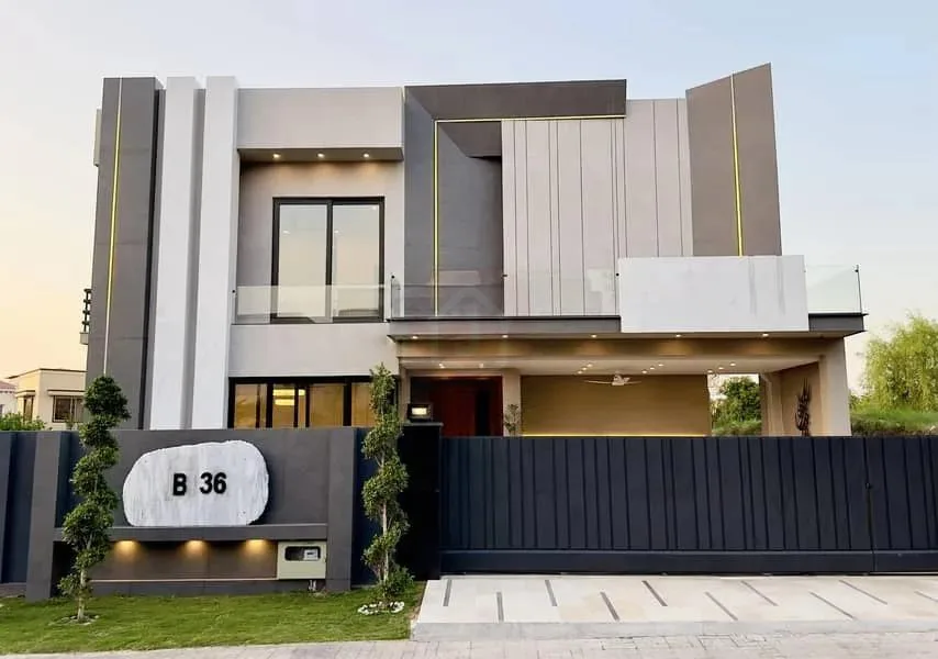 1 Kanal House Available in DHA Phase 2's Prime Area