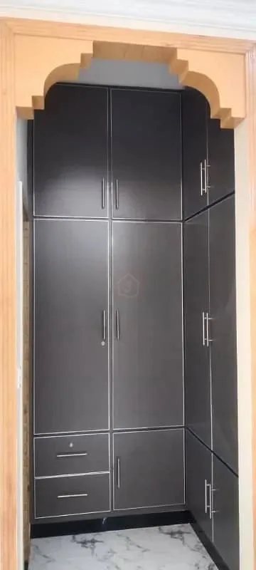 Attractive 10 Marla Home for Sale in Top City 1