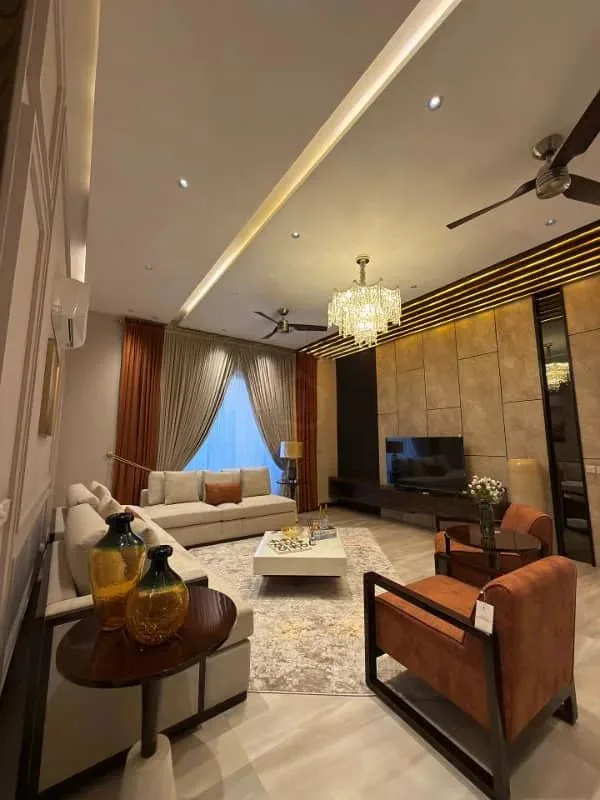 Luxury 1 Kanal Fully Furnished Bungalow for Sale in DHA Lahore