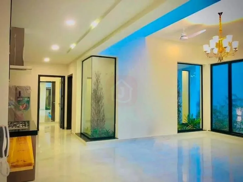 1 Kanal New Luxurious Designer House for Sale Facing Central Park