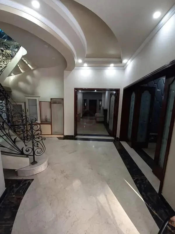 One Kanal Used Double Unit Fully Furnished Bungalow in DHA Lahore For Sale