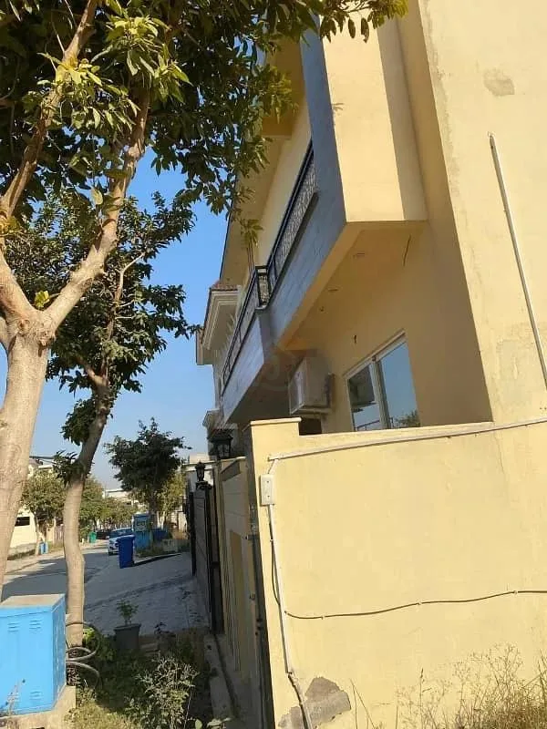 10 Marla Double Unit House for Sale in Top City 1, Islamabad