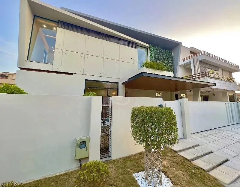 Newly Built 1 Kanal Single Unit Home in DHA Phase 2