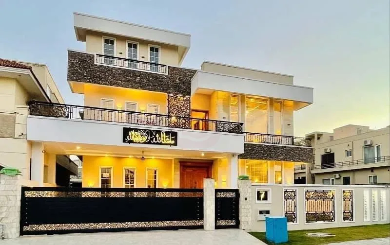 1 Kanal Designer House Available For Sale In DHA Phase 2