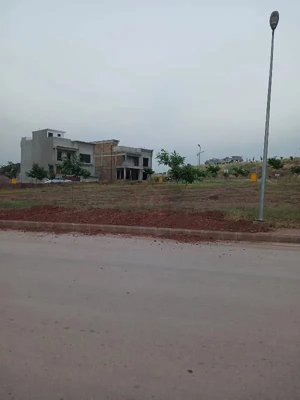 8 Marla Residential Plot Available in Sector F1, Bahria Enclave Islamabad | All Charges Cleared