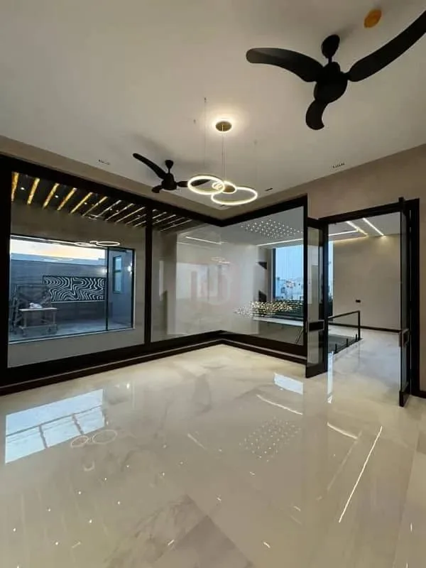 Stunning Newly Built Designer Mansion with 5 Spacious Bedrooms