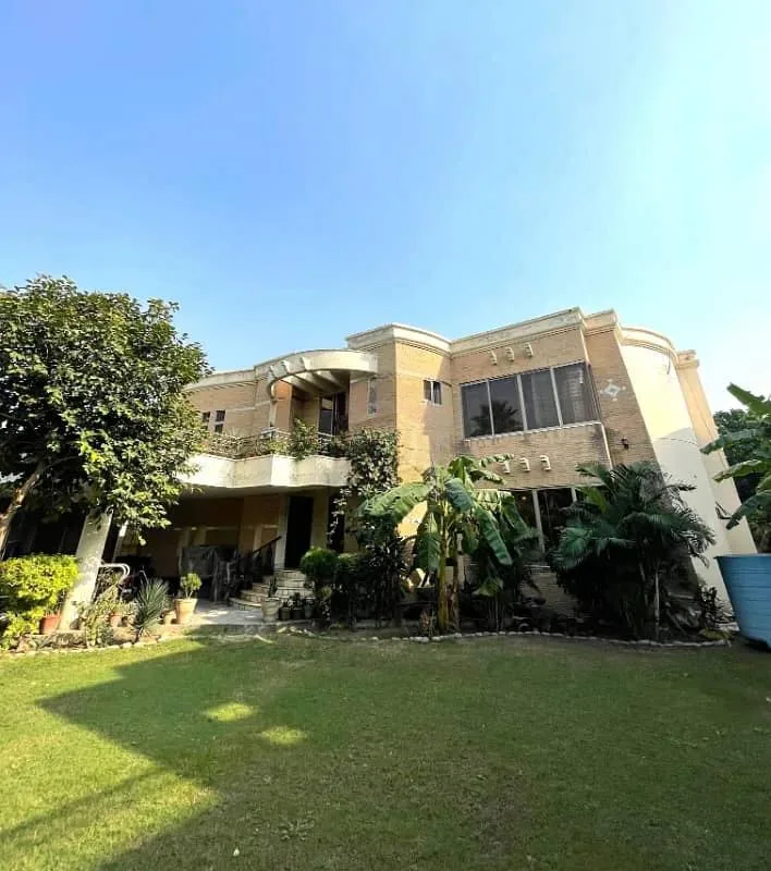 Stunning 2 Kanal 8-Bedroom Bungalow with Full Basement for Sale in DHA Lahore
