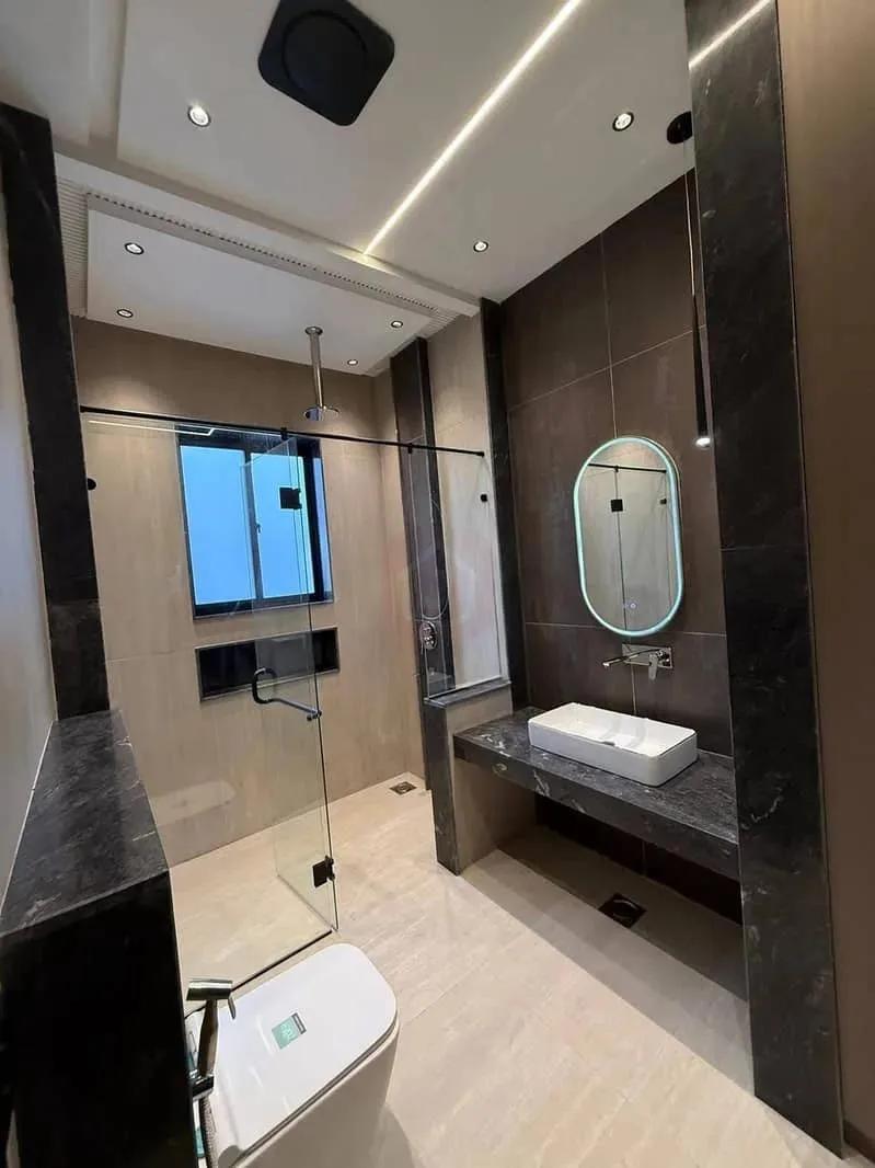 Stylish 8 Marla House with Basement for Sale at a Great Price