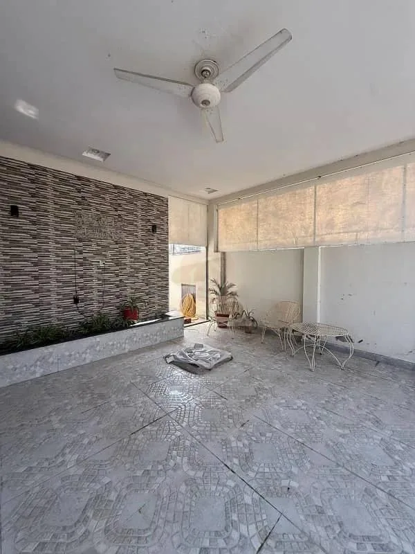 Luxurious Single Unit House for Sale in DHA Phase 5