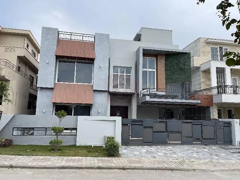 1 Kanal New Double Unit House Available in DHA Phase 2