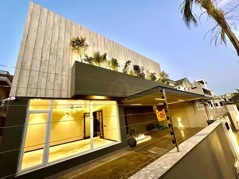 Newly Built One Kanal South Facing House in DHA Phase 2
