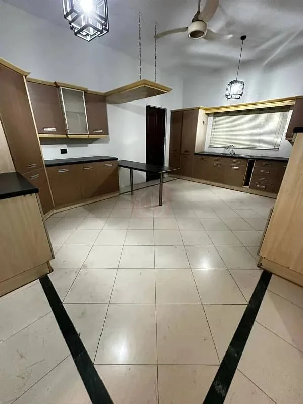 Spacious 6-Bedroom Bungalow on 2 Kanal in DHA Lahore