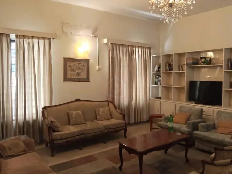 One Kanal Spanish Style Bungalow with 6 Bedrooms for Sale in DHA Lahore