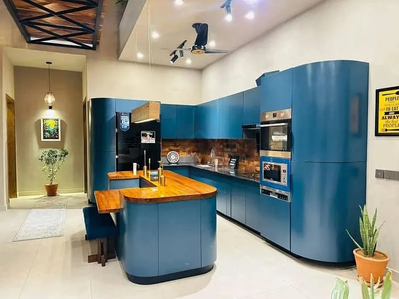 Stunning 1 Kanal Designer Home on BLVD in DHA Defence Phase 2