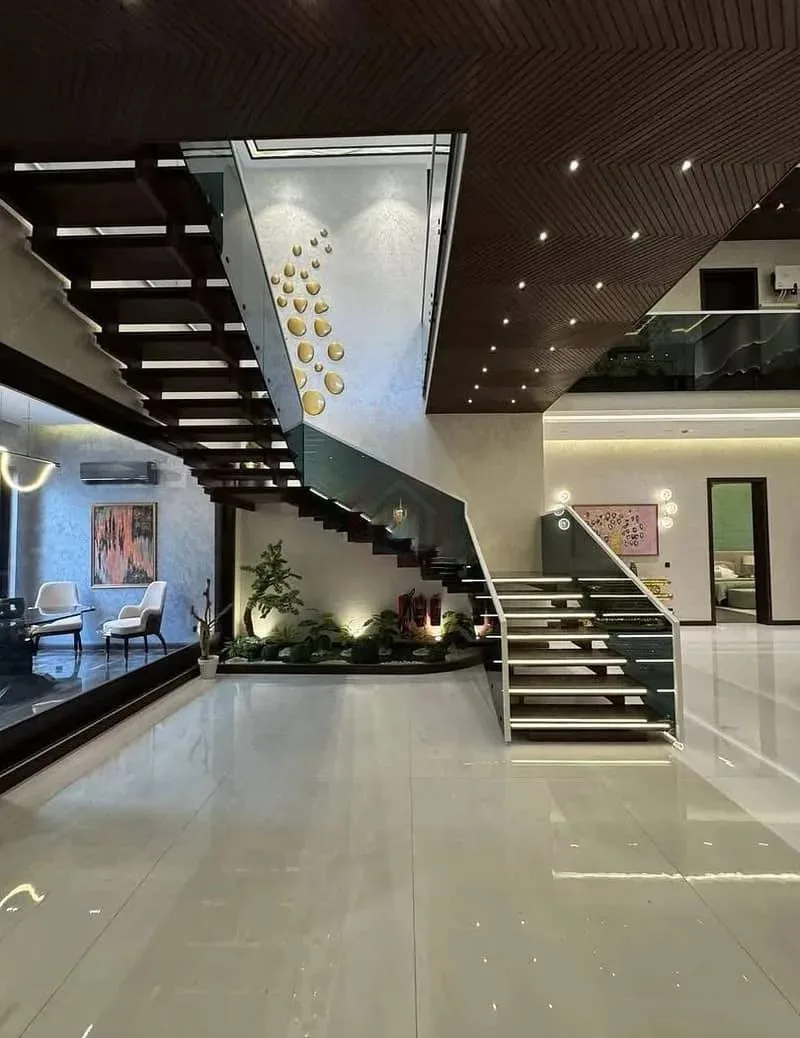 Luxurious Furnished House in DHA Phase 2
