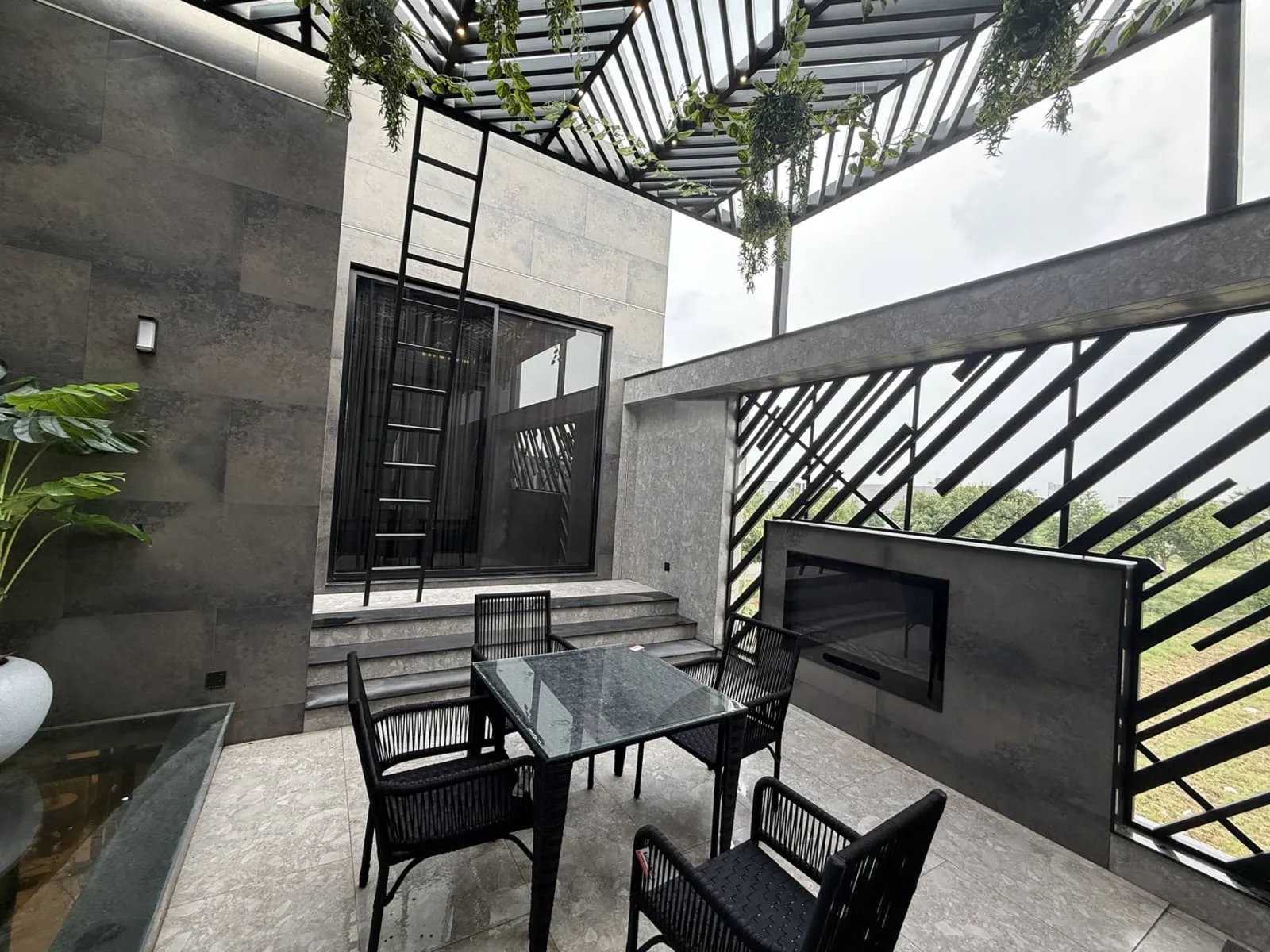 1 Kanal House + 1 Kanal Lawn Ultra Luxury Fully Furnished house for sale Near Dolmen Mall DHA Phase 6, DHA Defence, Lahore  - Jaydad.net
