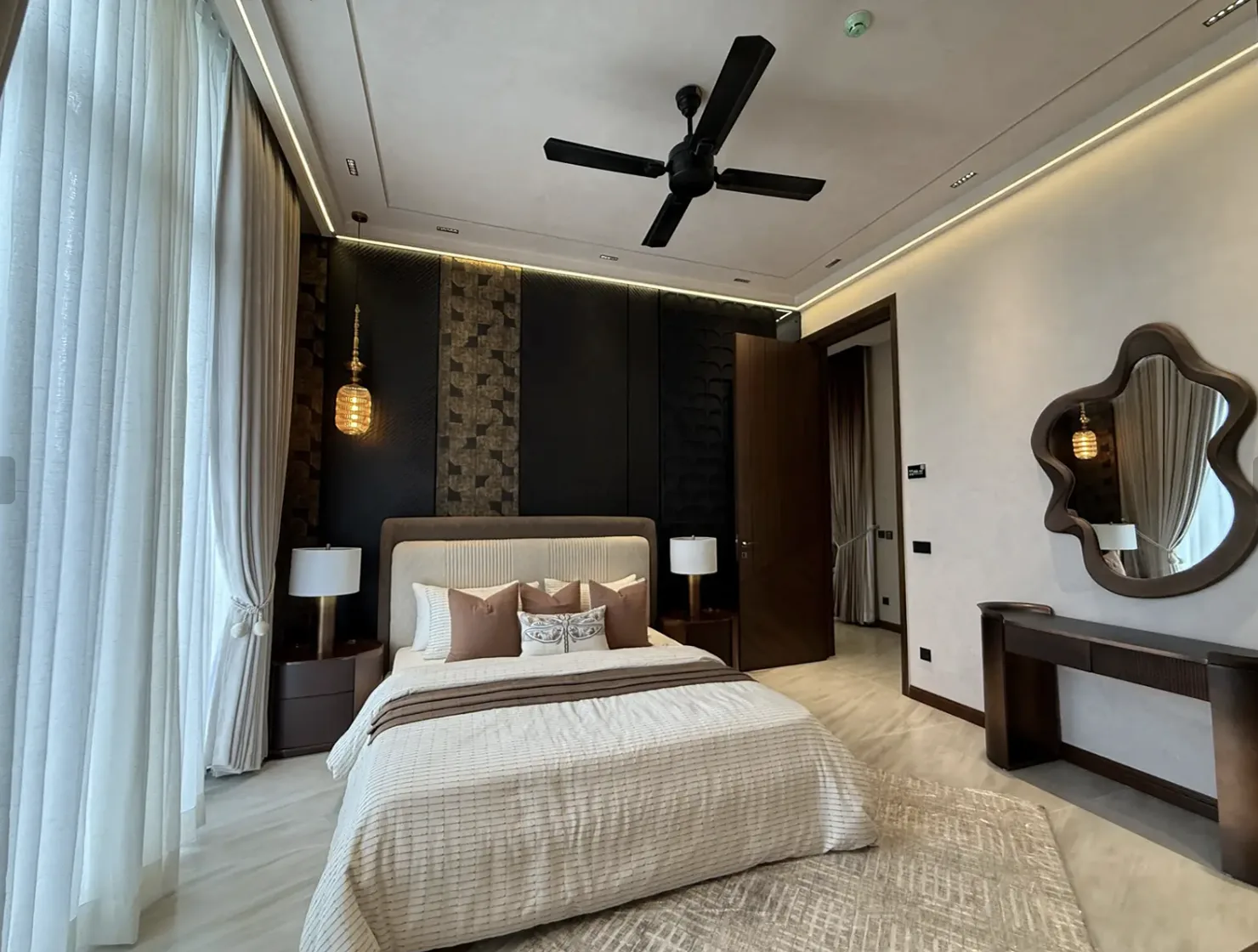 1 Kanal House + 1 Kanal Lawn Ultra Luxury Fully Furnished house for sale Near Dolmen Mall DHA Phase 6, DHA Defence, Lahore  - Jaydad.net