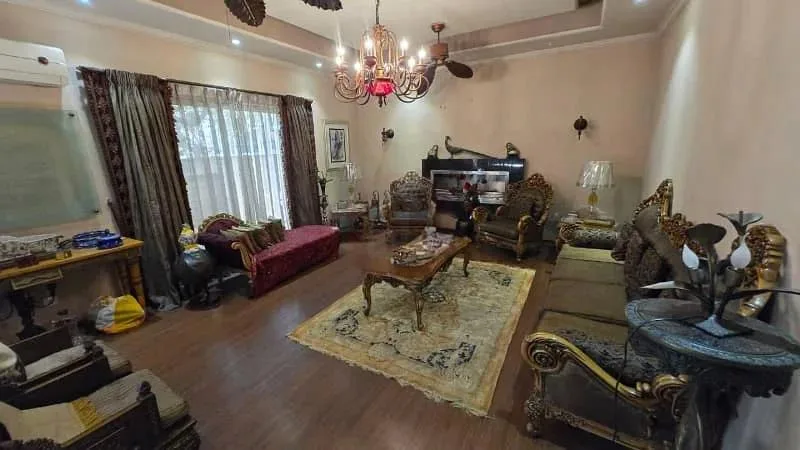 One Kanal Modern Bungalow for Sale in DHA Lahore Near Park and Market