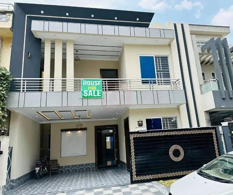 7 Marla Newly Constructed Home Available in Jinnah Garden