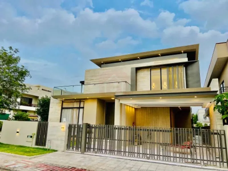 Stylish House Available for Sale in DHA Defence