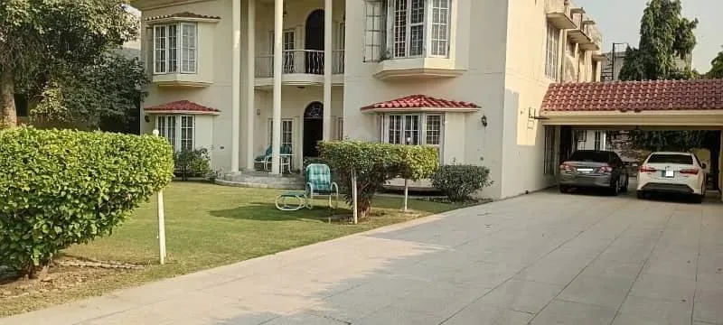 Beautiful 6-Bedroom Bungalow for Sale in DHA Phase 2