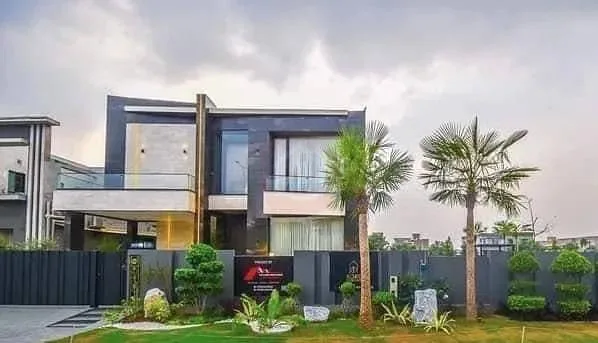 Stunning 40 Marla Designer Home Available