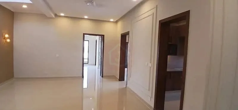 Newly Built 10 Marla House Available in Bahria Enclave Sector C1, Islamabad